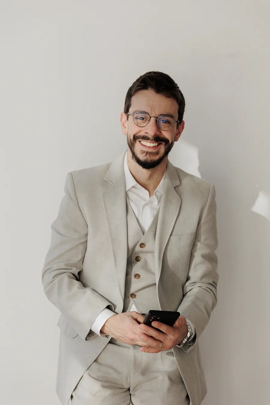 Dr. Lucas Larocca
